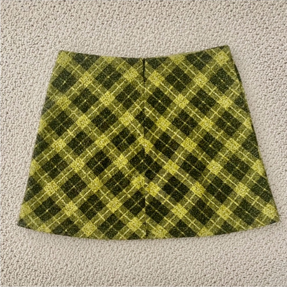 Zara Black & Yellow Mini Skirt - Picture 3 of 6